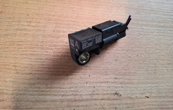 Ford Ecosport Airbag deployment crash/impact sensor VFR3T-14B006-AA