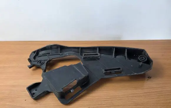 Volvo XC60 Headlight/headlamp mounting bracket 31383885