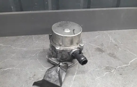 Renault Scenic III - Grand scenic III Vacuum pump 8201005306B