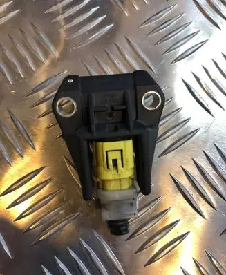 Toyota RAV 4 (XA20) Airbag deployment crash/impact sensor 8917345050