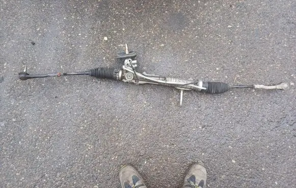 Peugeot 3008 I Steering rack 6820000084