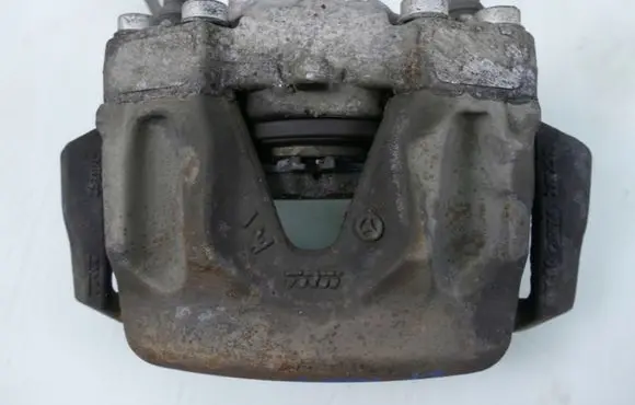 Mercedes-Benz E A207 Front brake caliper