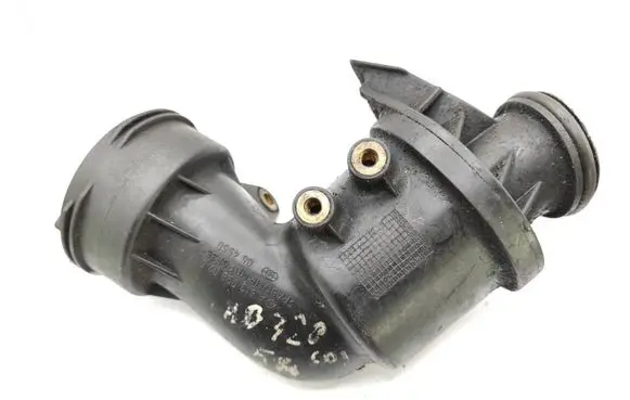 Mercedes-Benz S W220 Turbo air intake inlet pipe/hose A6130980207 054550