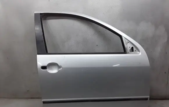 Skoda Fabia Mk1 (6Y) Front door