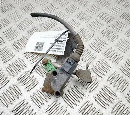 Bentley Continental Rear air suspension level height sensor 3W0616572