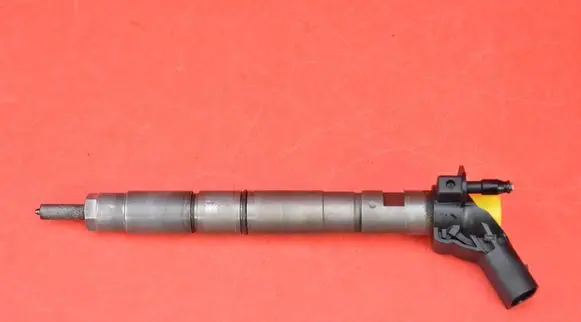Audi Q7 4L Fuel injector 057130277AG