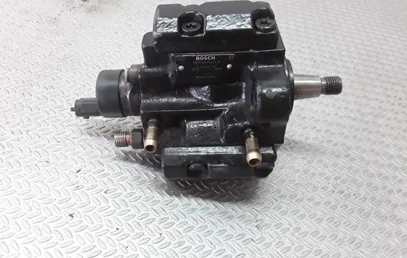 Alfa Romeo 156 Fuel injection high pressure pump 0445010007