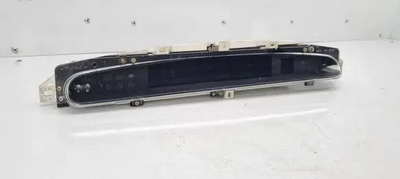 Renault Espace III Speedometer (instrument cluster) 09050529906