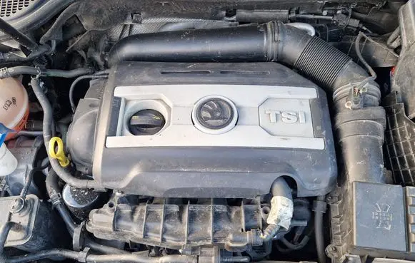 Skoda Superb B6 (3T) Engine CDA