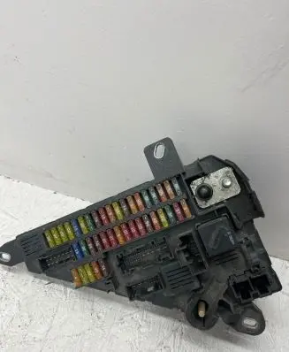 BMW 5 E60 E61 Fuse box set 9138830 518956057