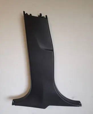 BMW X2 F39 (B) pillar trim (bottom) 7332817