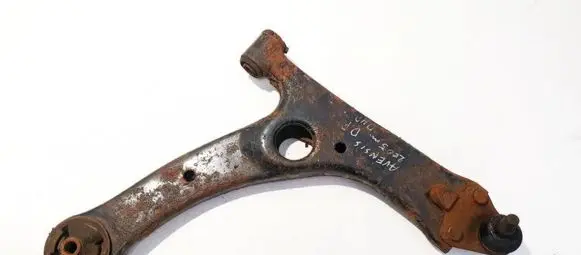 Toyota Avensis T250 Front lower control arm/wishbone