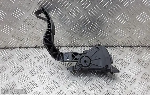 Renault Master III Accelerator throttle pedal 180229130R