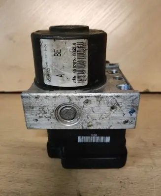 Ford Focus ABS Pump 5WK84103 10097001103