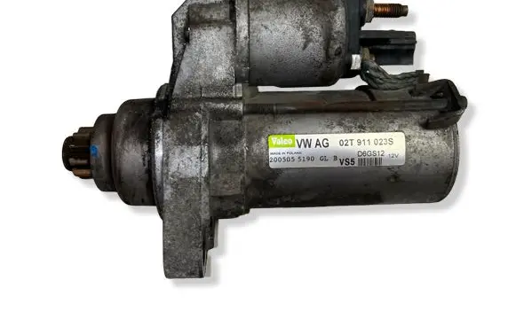 Volkswagen Golf Plus Starter motor 02T911023S