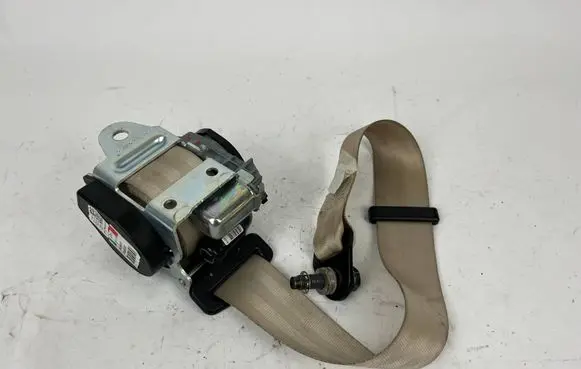 Maserati Quattroporte Rear seatbelt 6700125090 625961500