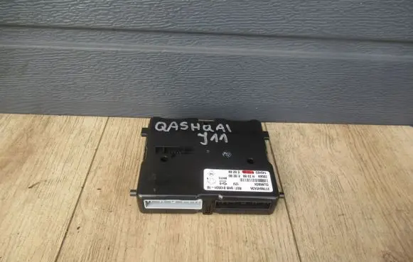 Nissan Qashqai Trunk lid opening control unit 