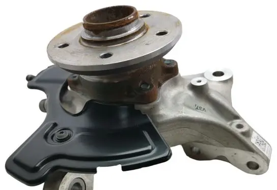 Volkswagen Multivan T7 Front wheel hub spindle knuckle 7T0407253A