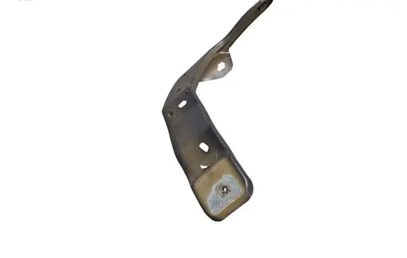 Fender mounting bracket