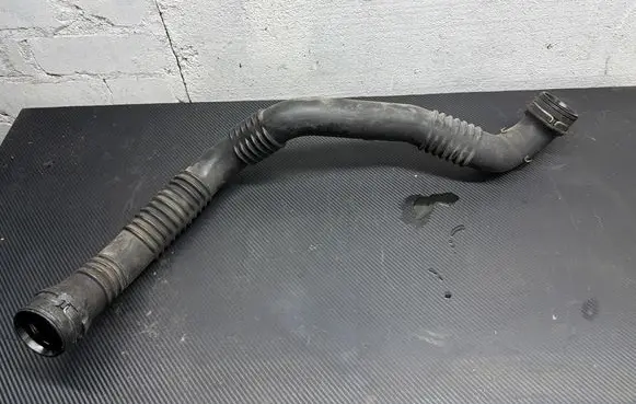 Mercedes-Benz A W169 Intercooler hose/pipe A1695200701