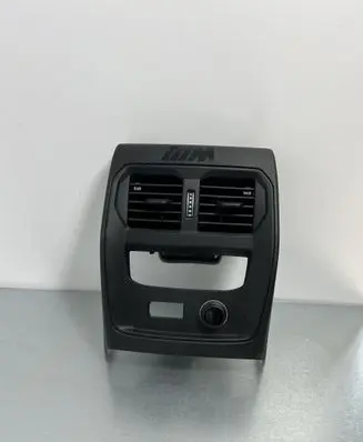BMW 3 G20 G21 Rear air vent grill 6806814