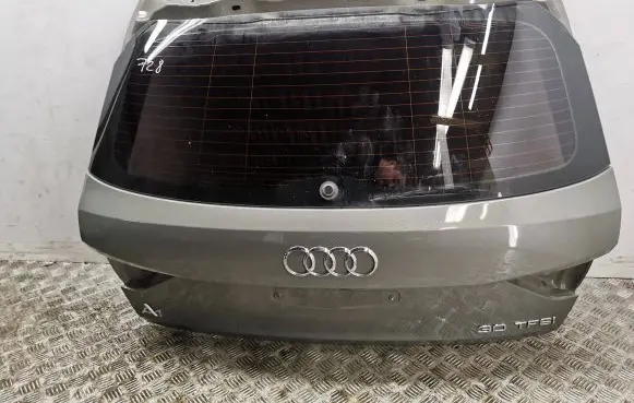Audi A1 Tailgate/trunk/boot lid