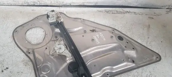 Mercedes-Benz E W212 Rear door window regulator with motor A2125407205