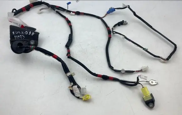 Toyota Prius+ (ZVW40) Front door wiring loom 8215147412 8983121010