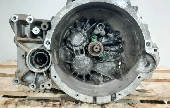 Mitsubishi ASX Manual 6 speed gearbox W6MBA1UTZ Y705744
