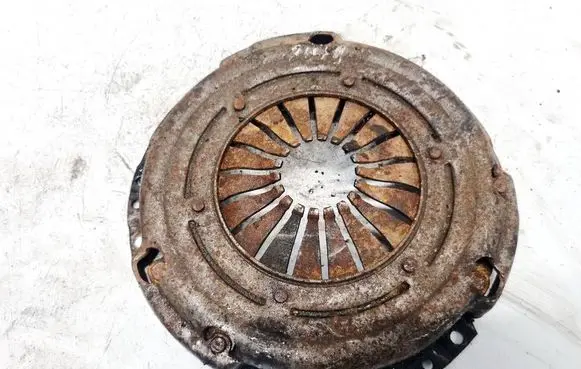 Volkswagen Polo Pressure plate 