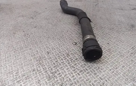 BMW 5 E39 Engine coolant pipe/hose