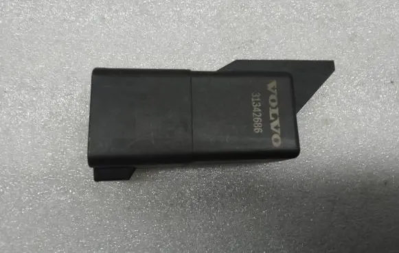 Volvo V60 Glow plug pre-heat relay 31342686