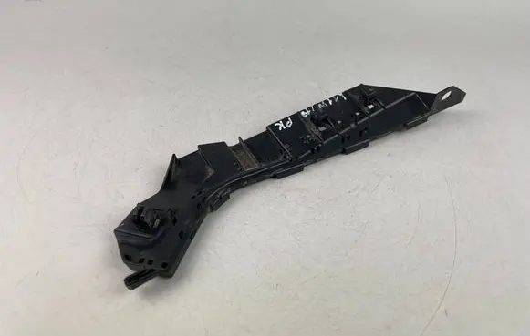 Subaru Legacy Front bumper mounting bracket NF3K6H