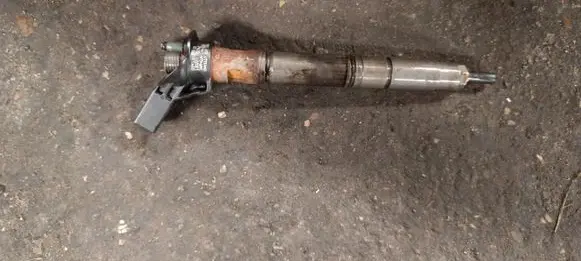 Audi A6 S6 C7 4G Fuel injector 059130277CD