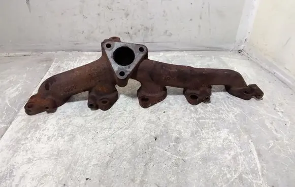 Opel Zafira A Exhaust manifold 24442866