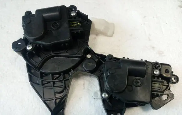 Ford S-MAX Air flap motor/actuator GS7H19E616BA NE70167
