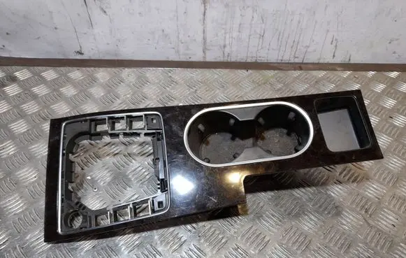 Volkswagen PASSAT B7 USA Center console 561862534