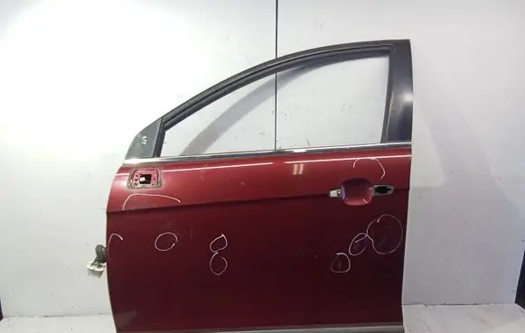 Chevrolet Captiva Front door