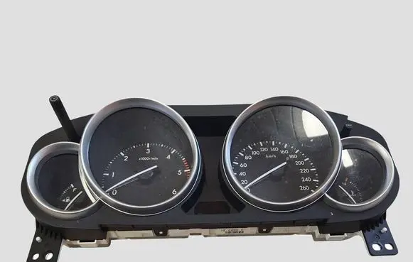 Mazda 6 Speedometer (instrument cluster) TD1155430
