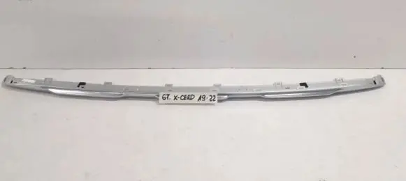 KIA Xceed Front bumper splitter molding 86577J7CA0
