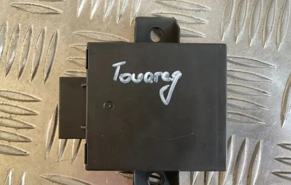 Volkswagen Touareg I Alarm control unit/module 7L0907719 H04S0020 510190351