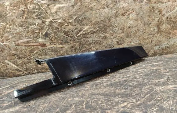 Fiat 500X Rear door glass trim molding 51940155
