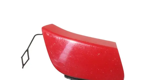 Mercedes-Benz A W176 Front tow hook cap/cover A1768851800