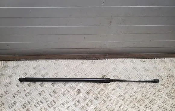 Jeep Grand Cherokee Tailgate/trunk strut/damper 55113633AA