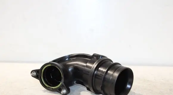 Volkswagen Golf VII Turbo air intake inlet pipe/hose 04E129656G