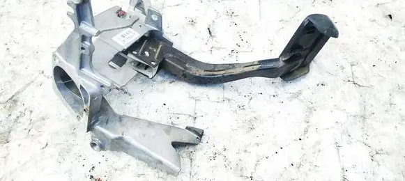 Audi A6 S6 C5 4B Brake pedal 8D1701117K