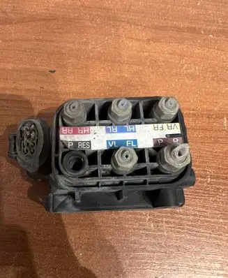 Mercedes-Benz R W251 Other devices A2513200058 D920