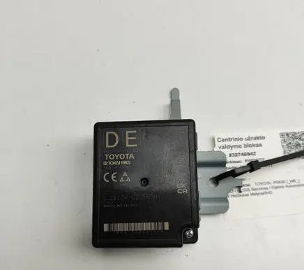 Toyota Prius xw60 Door central lock control unit/module 897B047370 61G238000
