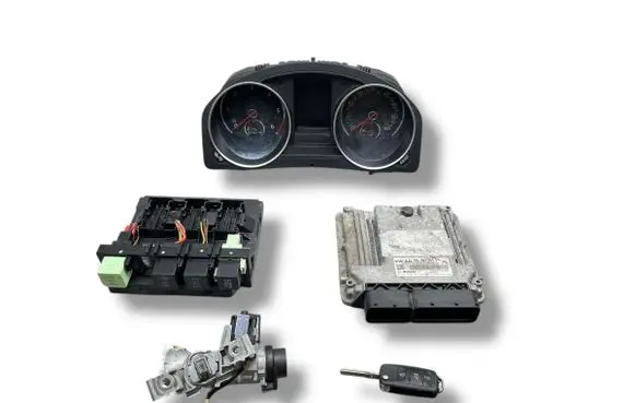 Volkswagen Scirocco Engine ECU kit and lock set 04L907309G 0281019641 5K0937086Q