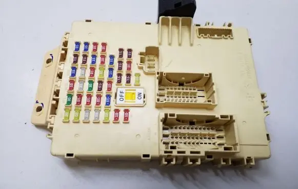 Hyundai i40 Fuse module 919553Z020